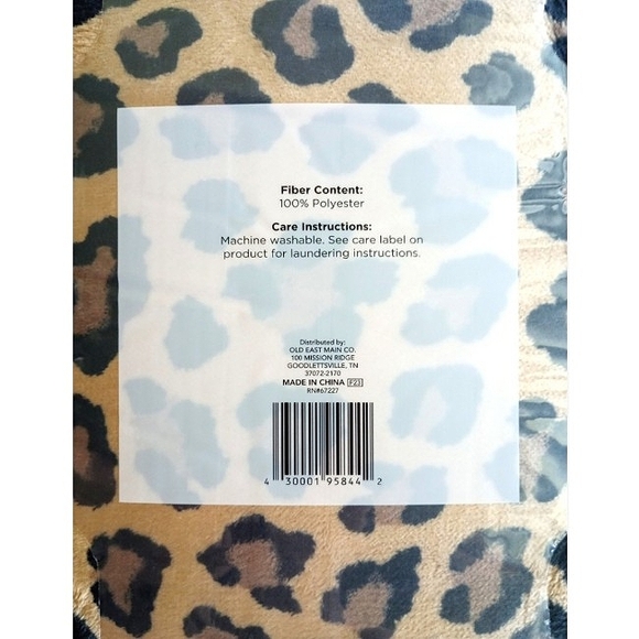 Comfort Bay Microlight Berber Throw Leopard Print NWT - Picture 5 of 7